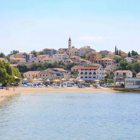 דירה A With Balcony And The Sea View *