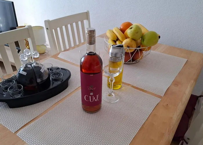 A With Balcony And The Sea View Διαμέρισμα