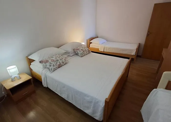 Διαμέρισμα A With Balcony And The Sea View Seget Vranjica