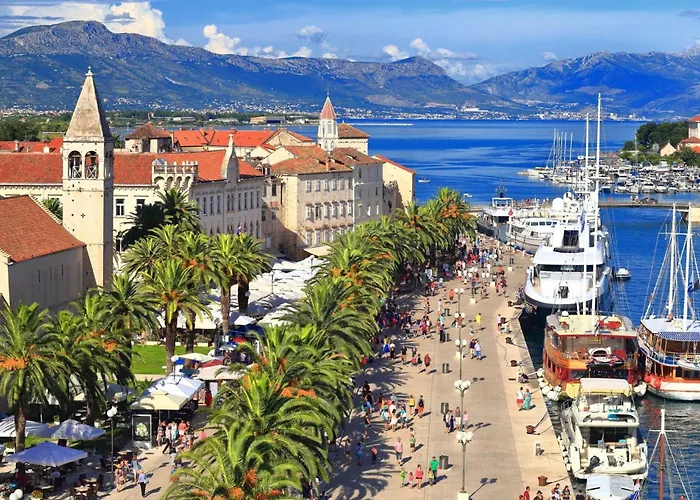 A With Balcony And The Sea View